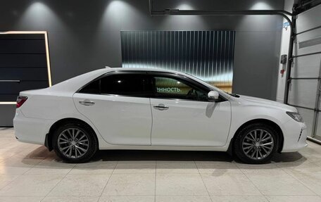 Toyota Camry, 2016 год, 2 222 222 рублей, 6 фотография