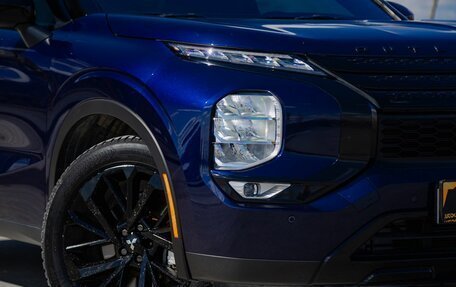 Mitsubishi Outlander, 2022 год, 3 799 000 рублей, 2 фотография