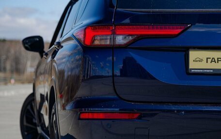 Mitsubishi Outlander, 2022 год, 3 799 000 рублей, 4 фотография