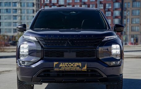 Mitsubishi Outlander, 2022 год, 3 799 000 рублей, 5 фотография