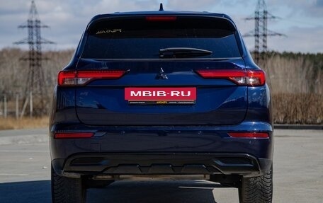 Mitsubishi Outlander, 2022 год, 3 799 000 рублей, 6 фотография