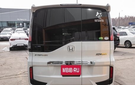 Honda Stepwgn IV, 2019 год, 2 044 000 рублей, 5 фотография
