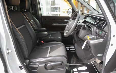 Honda Stepwgn IV, 2019 год, 2 044 000 рублей, 10 фотография