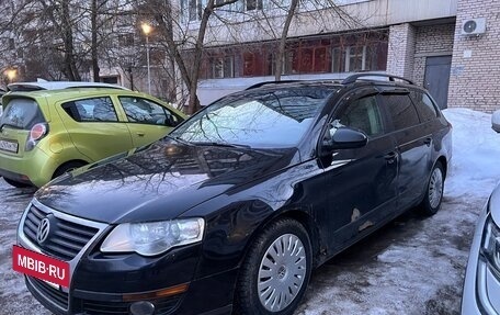 Volkswagen Passat B6, 2007 год, 375 000 рублей, 2 фотография