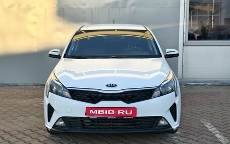 KIA Rio IV, 2020 год, 1 350 000 рублей, 1 фотография