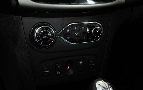 Renault Sandero II рестайлинг, 2017 год, 898 000 рублей, 11 фотография