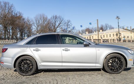 Audi A4, 2018 год, 2 280 000 рублей, 13 фотография