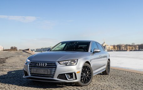 Audi A4, 2018 год, 2 280 000 рублей, 10 фотография