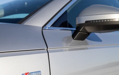 Audi A4, 2018 год, 2 280 000 рублей, 16 фотография