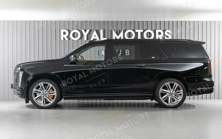 Cadillac Escalade V, 2025 год, 22 000 000 рублей, 3 фотография