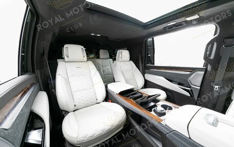 Cadillac Escalade V, 2025 год, 22 000 000 рублей, 18 фотография