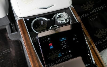 Cadillac Escalade V, 2025 год, 22 000 000 рублей, 19 фотография