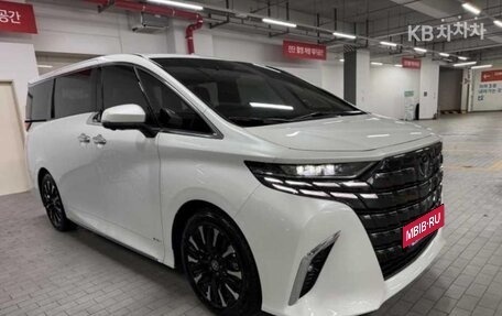 Toyota Alphard, 2024 год, 10 190 099 рублей, 2 фотография