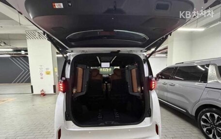 Toyota Alphard, 2024 год, 10 190 099 рублей, 7 фотография