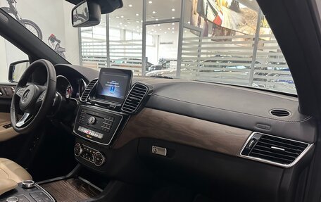 Mercedes-Benz GLS, 2018 год, 5 695 000 рублей, 17 фотография