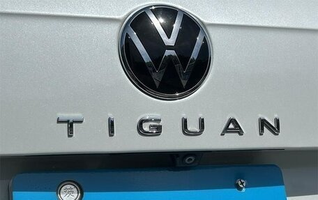 Volkswagen Tiguan II, 2022 год, 2 450 002 рублей, 13 фотография