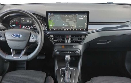 Ford Focus IV, 2023 год, 2 300 000 рублей, 6 фотография