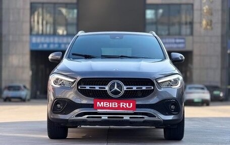 Mercedes-Benz GLA, 2022 год, 2 100 000 рублей, 2 фотография