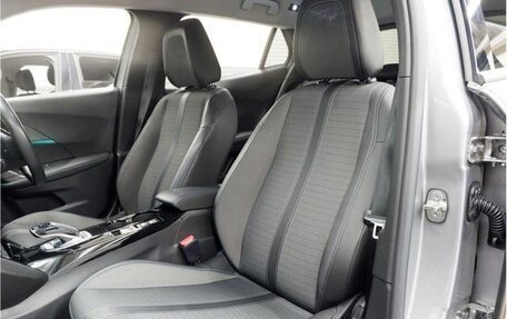 Peugeot 2008 II, 2022 год, 1 375 005 рублей, 7 фотография