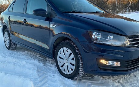 Volkswagen Polo VI (EU Market), 2016 год, 800 000 рублей, 1 фотография