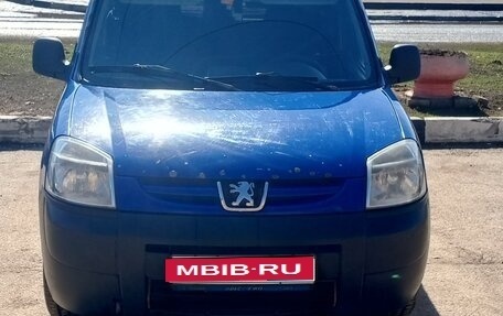 Peugeot Partner II рестайлинг 2, 2009 год, 320 000 рублей, 1 фотография