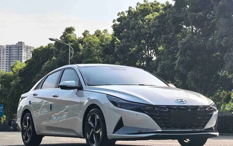 Hyundai Elantra, 2022 год, 1 400 007 рублей, 3 фотография