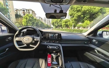 Hyundai Elantra, 2022 год, 1 400 007 рублей, 4 фотография