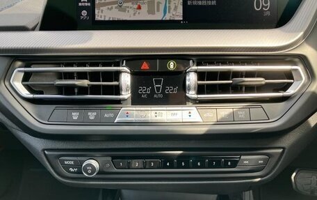 BMW 1 серия, 2022 год, 1 920 586 рублей, 13 фотография