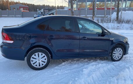 Volkswagen Polo VI (EU Market), 2016 год, 800 000 рублей, 4 фотография