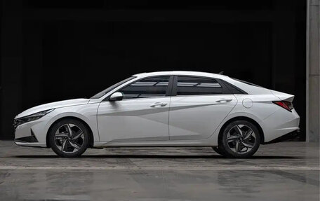 Hyundai Elantra, 2022 год, 1 640 007 рублей, 4 фотография