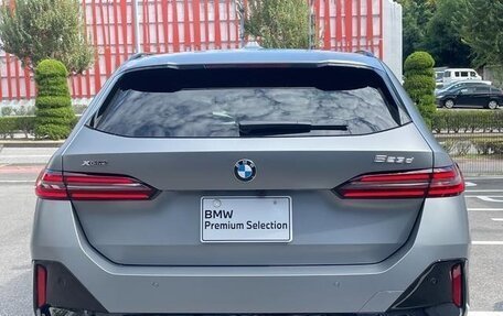 BMW 5 серия, 2025 год, 6 230 586 рублей, 6 фотография