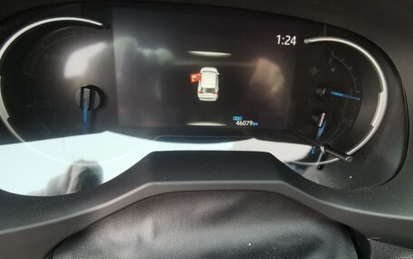 Toyota RAV4, 2023 год, 4 700 000 рублей, 5 фотография