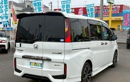 Honda Stepwgn IV, 2021 год, 1 950 000 рублей, 7 фотография