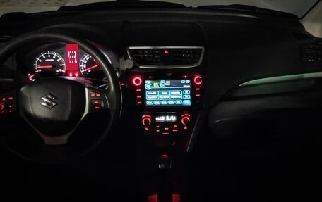 Suzuki Swift IV, 2011 год, 950 000 рублей, 18 фотография