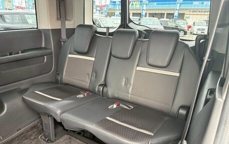 Honda Stepwgn IV, 2021 год, 1 950 000 рублей, 18 фотография