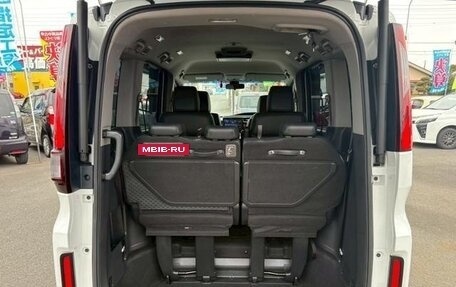 Honda Stepwgn IV, 2021 год, 1 950 000 рублей, 20 фотография