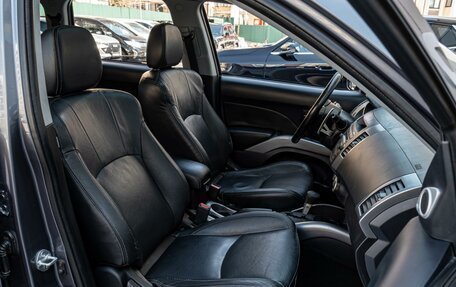 Mitsubishi Outlander III рестайлинг 3, 2007 год, 750 000 рублей, 8 фотография