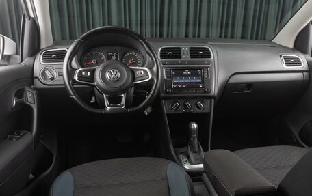 Volkswagen Polo VI (EU Market), 2019 год, 1 549 000 рублей, 6 фотография