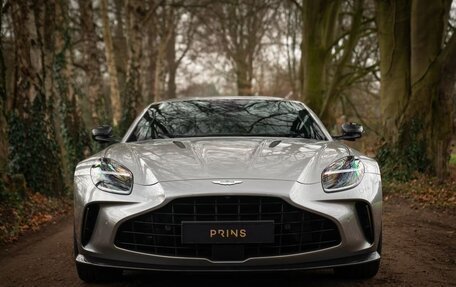 Aston Martin V8 Vantage IV, 2025 год, 28 000 000 рублей, 2 фотография