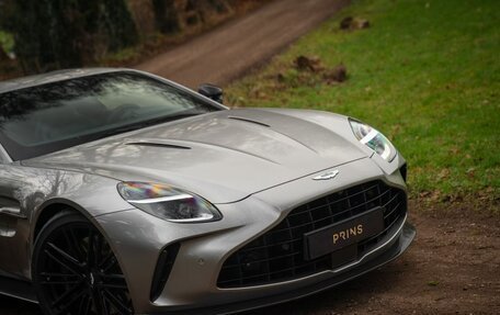 Aston Martin V8 Vantage IV, 2025 год, 28 000 000 рублей, 12 фотография