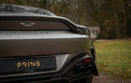 Aston Martin V8 Vantage IV, 2025 год, 28 000 000 рублей, 23 фотография