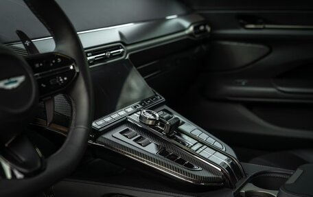 Aston Martin V8 Vantage IV, 2025 год, 28 000 000 рублей, 27 фотография