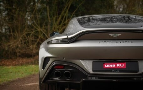 Aston Martin V8 Vantage IV, 2025 год, 28 000 000 рублей, 21 фотография