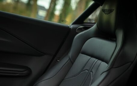 Aston Martin V8 Vantage IV, 2025 год, 28 000 000 рублей, 29 фотография