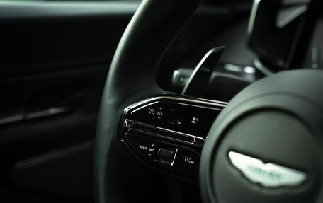 Aston Martin V8 Vantage IV, 2025 год, 28 000 000 рублей, 33 фотография