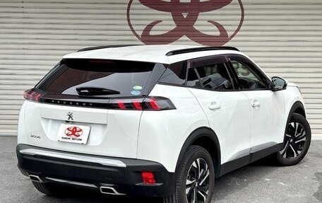 Peugeot 2008 II, 2022 год, 1 290 007 рублей, 5 фотография