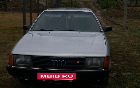 Audi 100, 1986 год, 150 000 рублей, 3 фотография