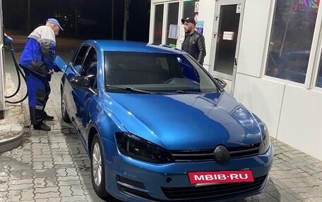 Volkswagen Golf VII, 2013 год, 950 000 рублей, 3 фотография