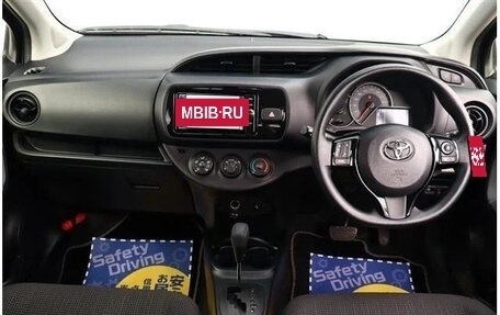 Toyota Vitz, 2017 год, 744 123 рублей, 13 фотография