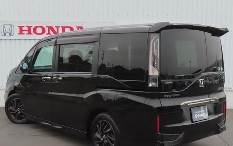 Honda Stepwgn IV, 2021 год, 1 893 069 рублей, 7 фотография